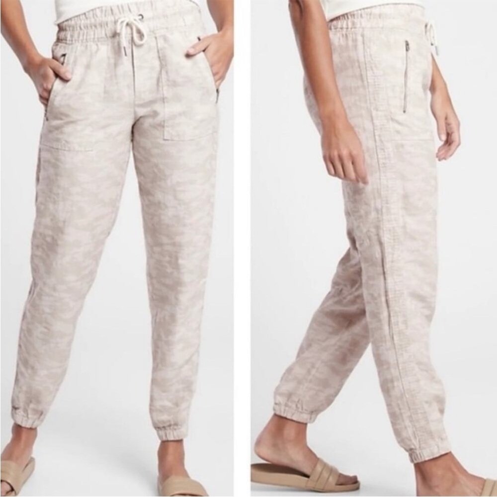 Athleta Cabo Tide Linen Joggers in Neutral Camo Drawstring